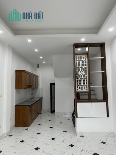 Bán nhà riêng chính chủ , Tứ Hiệp - Thanh Trì, 33m - 5 tầng - ô tô đỗ cổng >> HƠN 2 TỶ