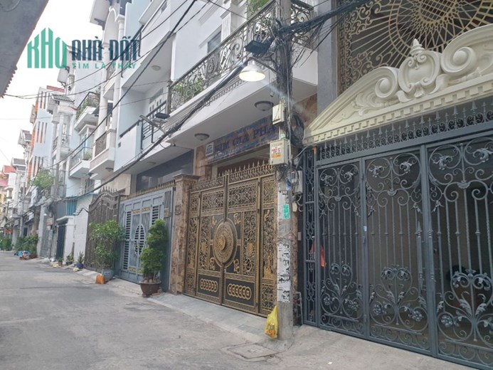 NHỈNH 6 TỶ CÓ NHÀ HẺM XE HƠI 3 TẦNG 60m2 gần SIÊU THỊ NHẬT TÂN PHÚ