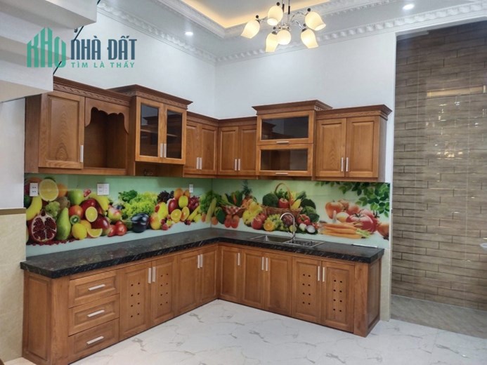 NHÀ MỚI ĐƯỜNG SỐ 8-BÌNH HƯNG HOÀ B - 3 TẤM ĐÚC PHONG CÁCH CỔ ĐIỂN - HẺM XE HƠI - CÁCH MẶT TIỀN 5M -