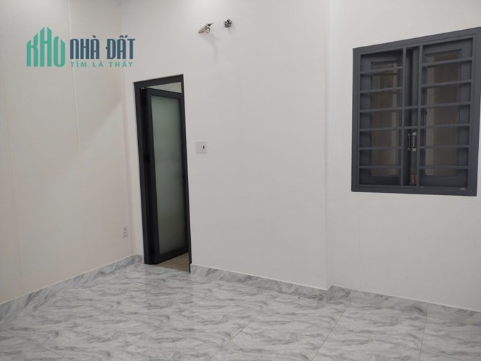 NHÀ MỚI ĐƯỜNG SỐ 8-BÌNH HƯNG HOÀ B - 3 TẤM ĐÚC PHONG CÁCH CỔ ĐIỂN - HẺM XE HƠI - CÁCH MẶT TIỀN 5M -