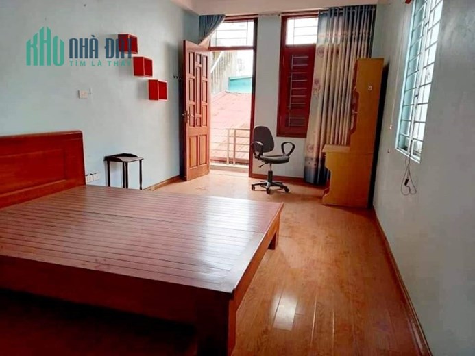 Bán Nhà Khương Hạ 35mx5T-Lô Góc-Ô tô qua nhà-Cách phố 50m-Vừa ở vừa KD giá 4 tỷ hơn