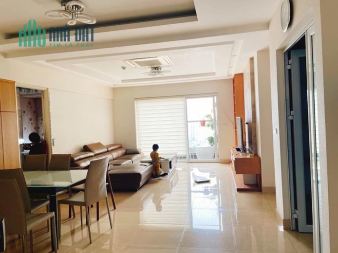 Bán gấp căn hộ cao cấp Golden Palace Mễ Trì, 128m2, 4.5 tỷ, chìa khóa trao tay, 0907 023 278