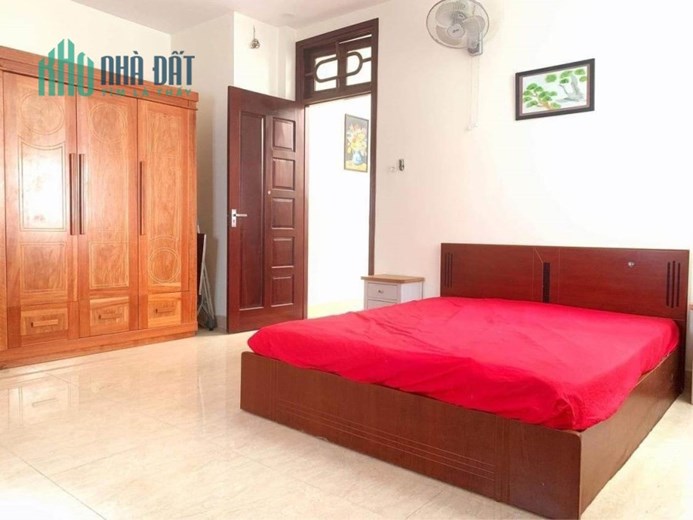 XE HƠI VÔ NHÀ, 91m2 Huỳnh Văn Bánh, NGANG 5M, 4 Tầng tặng nội thất, 16 TỶ TL