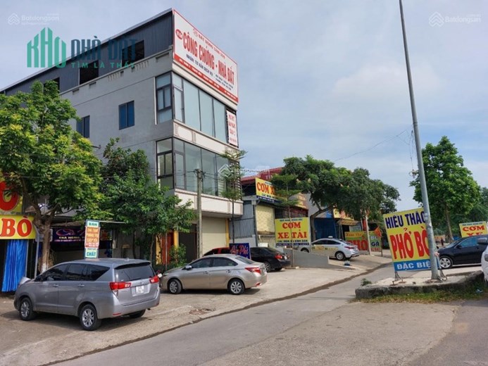 Cho thuê nhà nguyên căn 520m2 mặt tiền đường QL 21A, Thạch Thất, Hà Nội