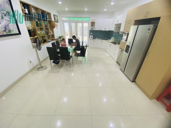 Bán Nhà Hẻm Xe Hơi Hoàng Hoa Thám Diện tích khủng gần 130m2 ngang 5,5m nhỉnh 11 tỷ TL