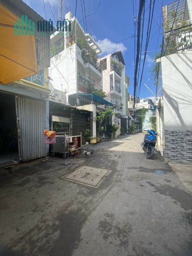 Bán nhà hẻm Nguyễn Văn Công phường 3 gò vấp.
Diện tích đẹp : 3.1 x 12 m.. Diện tích công nhận 36,6