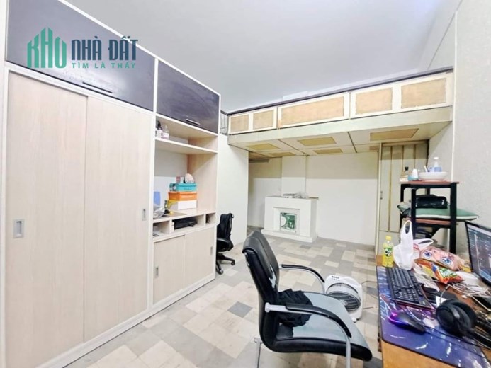 Bán nhà mặt phố Mai Hắc Đế, Hàng xóm Vincom, Xây building đăng cấp, 305m2, MT 9m, 85 tỷ