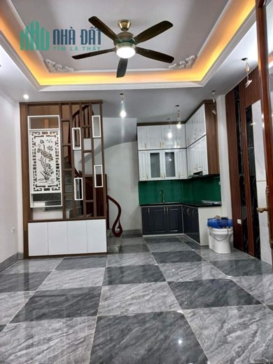 3.65 tỷ sỏ hữu ngay căn nhà 5 tầng mới kinh koong,đường Hoàng Mai