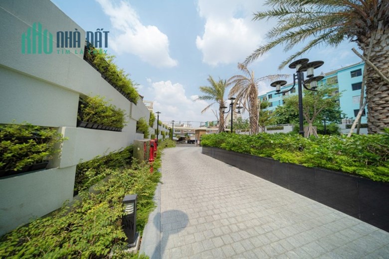 The Western Capital nhận kí gửi và cho thuê .10/5 bàn giao block B3