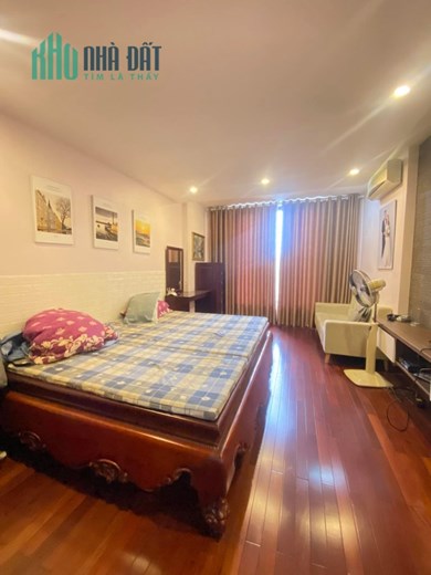 Bán nhà 123m2 phố Nghi Tàm, Tây Hồ Gara 3 Ô tô Đẳng cấp Đại gia 16.7 Tỷ