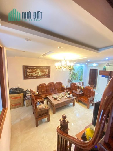 Bán nhà 124m2 Ngõ 276 Nghi Tàm, Tây Hồ Gara 3 Ô tô Đẳng cấp Đại gia 16.7 Tỷ