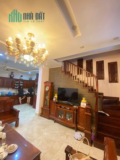 Bán nhà 124m2 Ngõ 276 Nghi Tàm, Tây Hồ Gara 3 Ô tô Đẳng cấp Đại gia 16.7 Tỷ