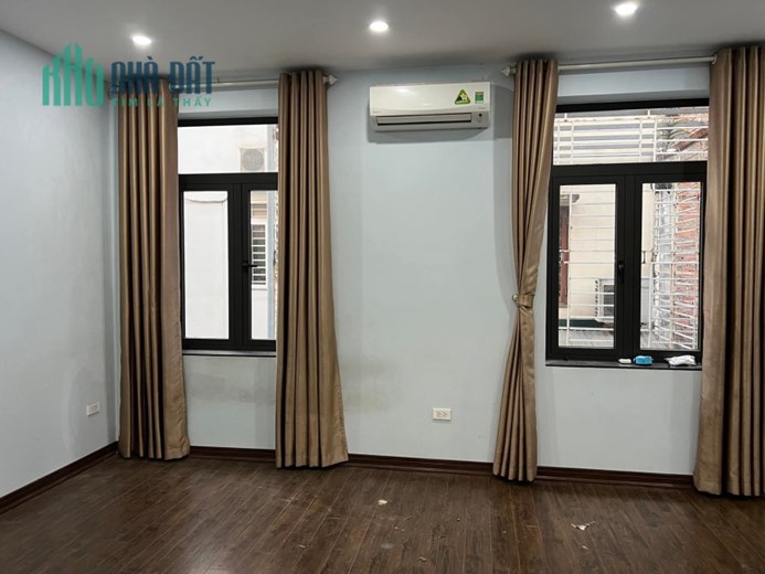 Bán nhà 67m2 phố An Dương, Tây Hồ Dân xây Gara 2 Ô tô Giá đầu tư 8.2 Tỷ