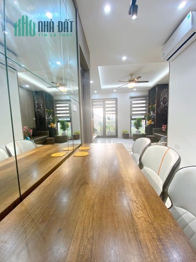 Bán Nhà Mặt Phố Quang Trung 52m2 - 5 Tầng Mt 4.3m- vỉa hè 8m- Giá  8.75Tỷ