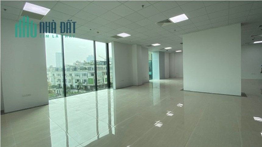 Tầng 2 sàn TM Roman Plaza Tố Hữu vận hành khai thác được luôn,giá chỉ 32.5tr/m2,sẵn sổ,đông dân cư