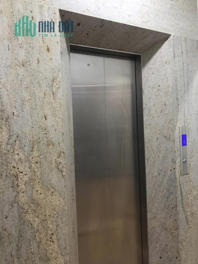 Vila đẳng cấp 2 mặt tiền đường lớn, KDC vip trung tâm Quận 7, 5 tầng có thang máy, 9,5x15m, 22 tỷ