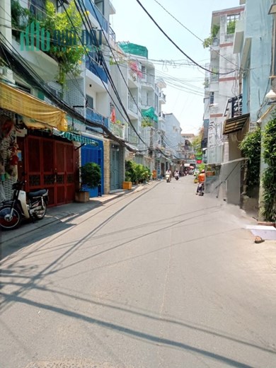 Nhà bán hẻm 154 Âu Dương Lân P3 Q8 - Giá : 5.3 Tỷ