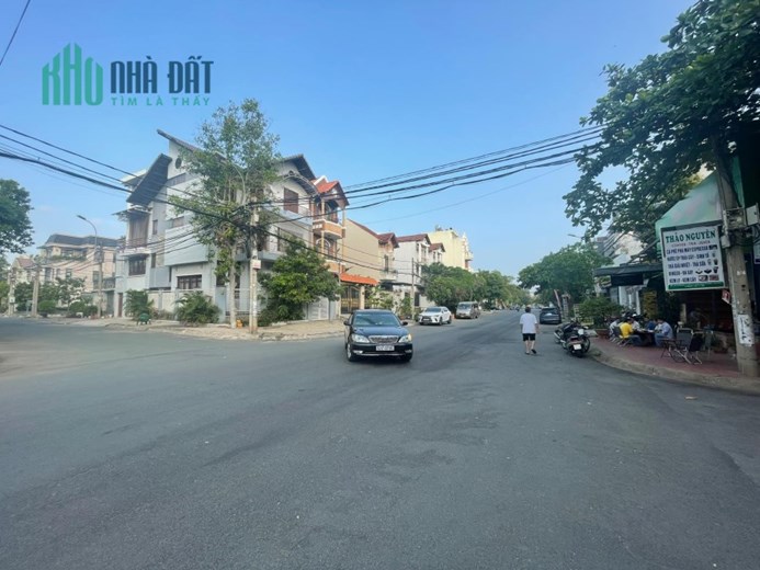 SIÊU VIP DT263 3T 4PN 4WC SÁT GIGAMALL KHU DC CAO CẤP, GIÁ CHÀO 37 TỶ THƯƠNG LƯỢNG MẠNH