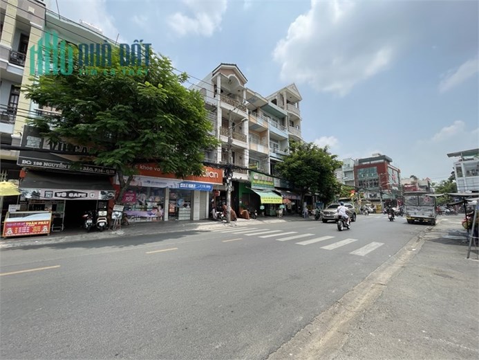 KHU BÀU CÁT HXH NGUYỄN HỒNG ĐÀO P14 Q.TÂN BÌNH 4x17