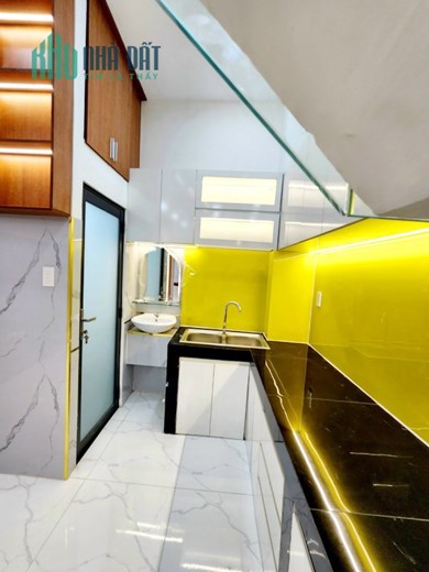 Nhà đẹp đường NB Phạm Thế Hiển P4 Q8 - 10 Triệu/Tháng