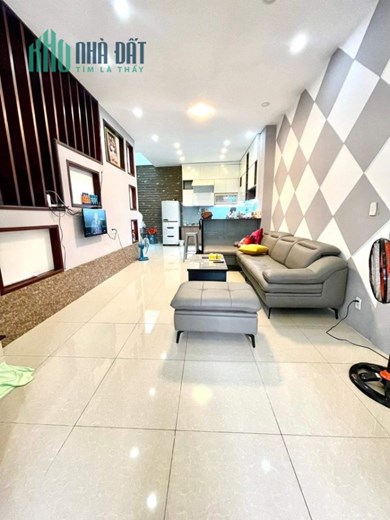 Bán nhà HXH TP.Thủ Đức, full nội thất, 80m2, 3 tầng, SHR chỉ 4.X tỷ