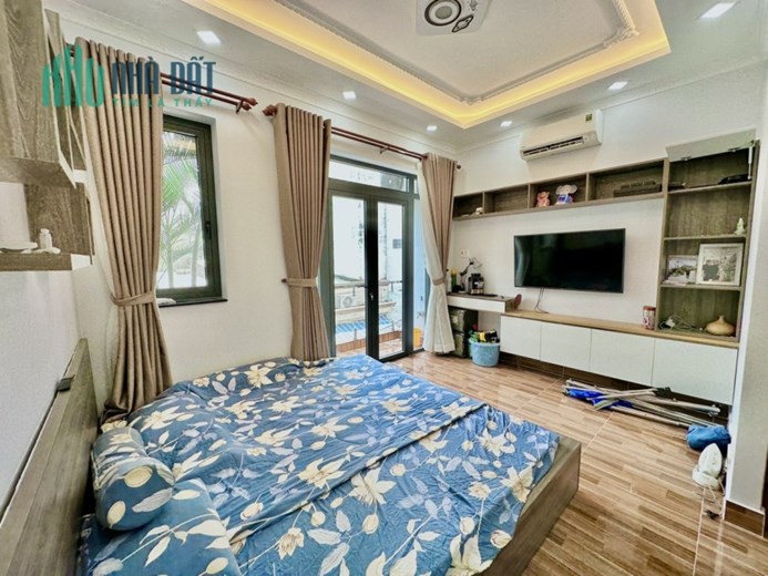 Bán Căn 6PN 52M2 Thoại Ngọc Hầu Tân Phú