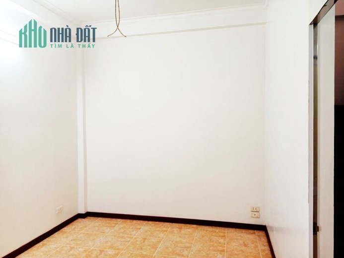 Bán nhà gấp vị trí Ngõ Hòa Bình 4, Minh Khai giá 2.95 tỷ, 25mx5T, MT 6m
