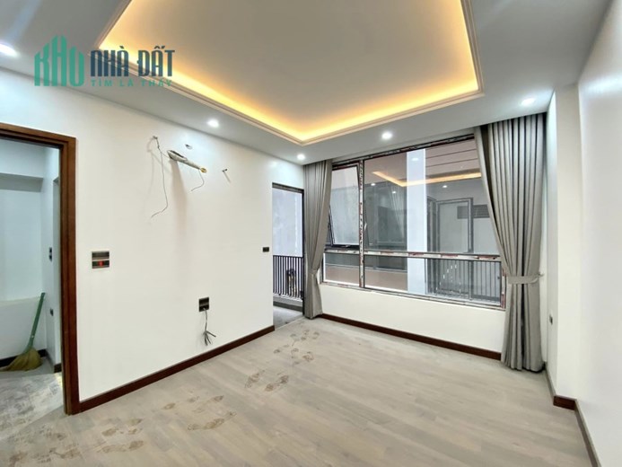 BỒ ĐỀ, NGÕ Ô TÔ, NHÀ ĐẸP 6 TẦNG, 4 NGỦ, GẦN HỒNG TIẾN, HỒ ĐIỀU HOÀ, KHU VỰC CỰC HÓT.
