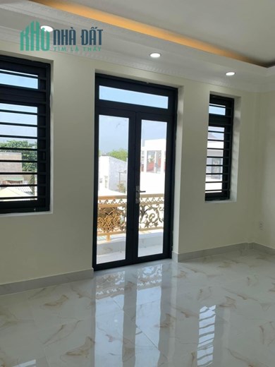 Bán nhà 4 tầng đường lê văn quới, hẻm ô tô, 61m2 chỉ 6.5 tỷ, 3 bước ra mặt tiền, ngang 4.8m