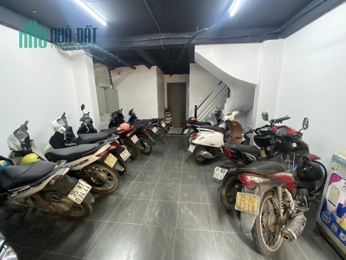 Chính Chủ Bán Gấp Nhà Dòng Tiền 900 Triệu 1 Năm. Chủ Tự Xây Full Nội Thất Cực Đẹp.
