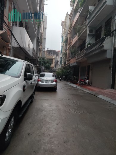 Chính chủ cần bán nhà ngõ 46 Phạm Ngọc Thạch 35 m2 x 5 t mt 3,8 m ô tô đỗ cửa giá 6 tỷ