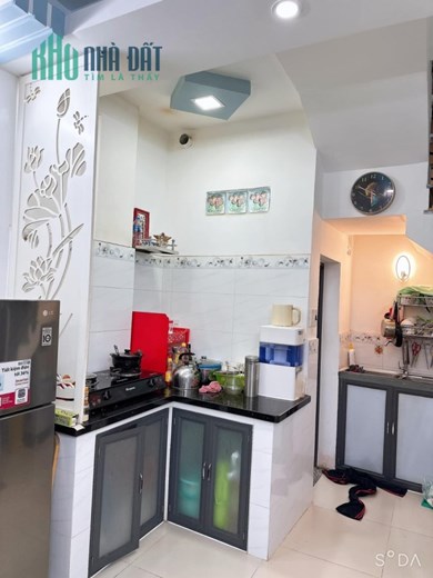 🌹LẠC LONG QUÂN P8 TÂN BÌNH - 21M2 - 3 TẦNG BTCT - NỞ HẬU TÀI LỘC - AN NINH - 3 TỶ 18