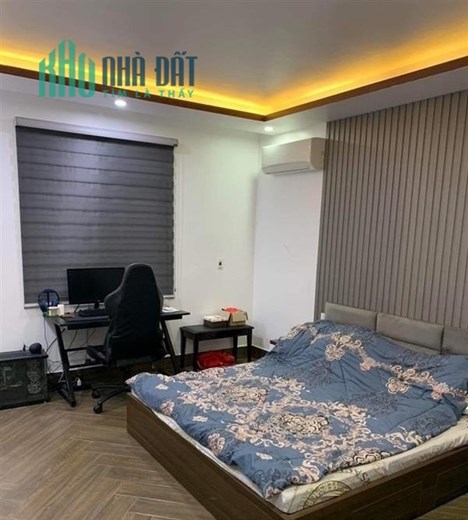Bán nhà Xóm Trung - Văn Cao, 45m 3 tầng, GÍA 2.25 tỉ, nhà đẹp rẻ hiếm có