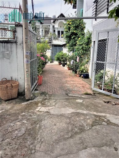 LINH TÂY 200M2 GIÁ 6.5 Tỷ BÁN ĐẤT TẶNG NHÀ 2 TẦNG