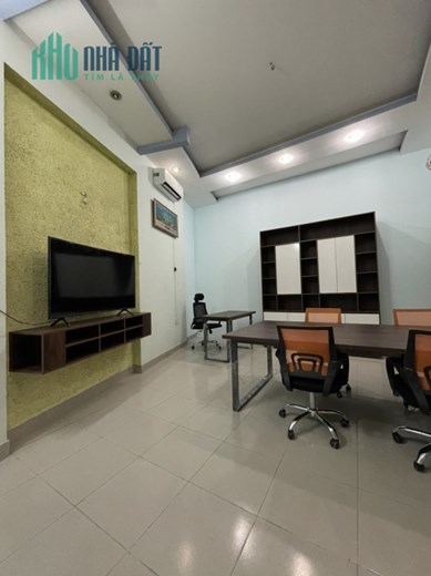 Nhà mặt tiền ngay góc ngã 3 vị trí độc tôn thích hợp kinh doanh đầu tư cho thuê giữ tiền chỉ nhỉnh