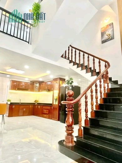 Nhà HXH, Phía sau Emart, 59m2. 3 tầng mới