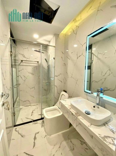 Bán nhà phố Nguyễn Văn Cừ ngõ 16X  Long Biên chỉ 13,8 tỷ diện tích 95 m2 oto tránh nhau tiện ích