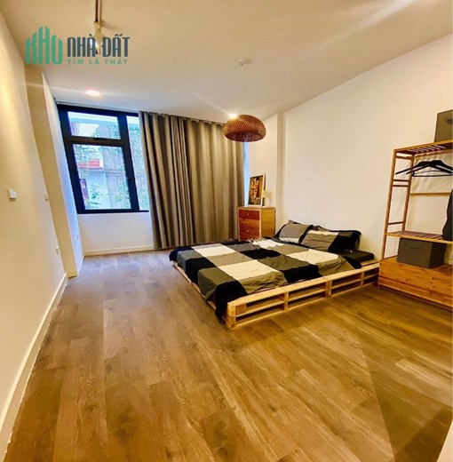 BÁN NHÀ LẠC TRUNG PHÂN LÔ Ô TÔ ĐỖ CỬA SIÊU VIP