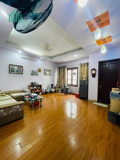 BÁN NHÀ NGÕ PHỐ LẠC TRUNG HAI BÀ TRƯNG HÀ NỘI. Ô TÔ TRÁNH . BIỆT THỰ PHỐ. GIÁ NHỈNH 200TR/M2