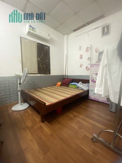 Bán Nhà 2 Tầng Đức Kiên Cố, 25m2, Hẻm Xe Tải, Ngay Gigamall, Chỉ Nhỉnh 2 Tỷ