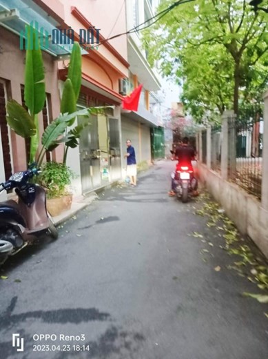 Duy nhất 1 căn phố Giáp Nhất, Thanh Xuân, 28m,3 tầng, gần ô tô, sđcc, nhỉnh 2 tỷ, ở ngay lh
