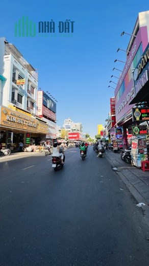 Nhà Chợ Tân Hương, Q.Tân Phú, Xe Hơi, 100m2x 2 Tầng. Chỉ 7 tỷ 500 Triệu