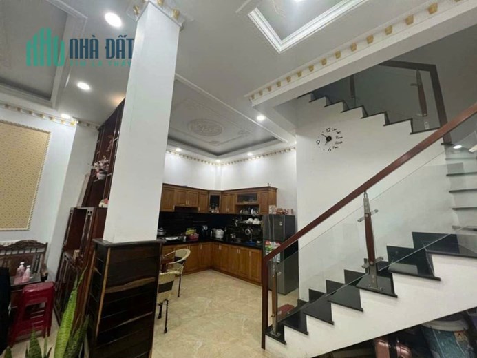 Chủ bán nhanh về Daknong nhà ở ngay Hiệp Bình Phước - xe tải