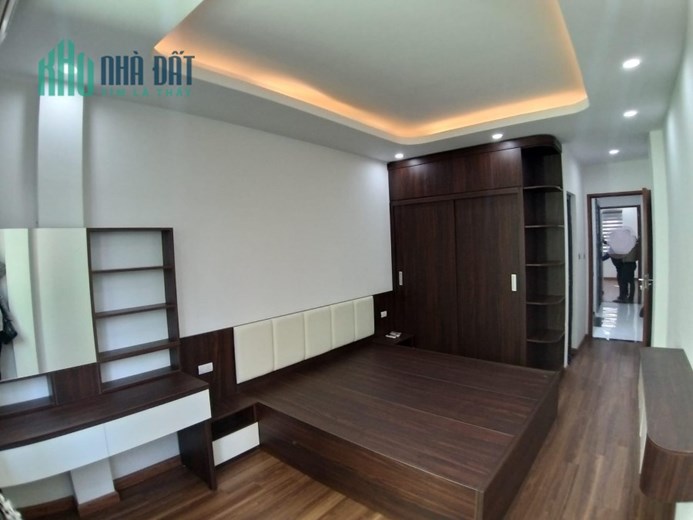 BÁN NHÀ XUÂN THỦY PHÂN LÔ OTO KINH DOANH 55.2 M2 11.2TỶ!