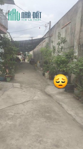 Bán nhà đẹp gần chợ XTT Hóc Môn 85m2 SHR 3.7 tỷ. Lh: 0902759032, 0908840748, 0906513066.