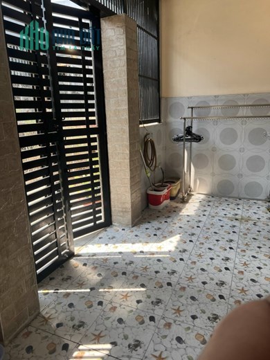 Bán nhà đẹp gần chợ XTT Hóc Môn 85m2 SHR 3.7 tỷ. Lh: 0902759032, 0908840748, 0906513066.