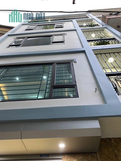 Bán nhà riêng phố Khương Trung, 45m2, gần Hồ. LH: Địa Thủy Sư Trần Thọ 0906299843