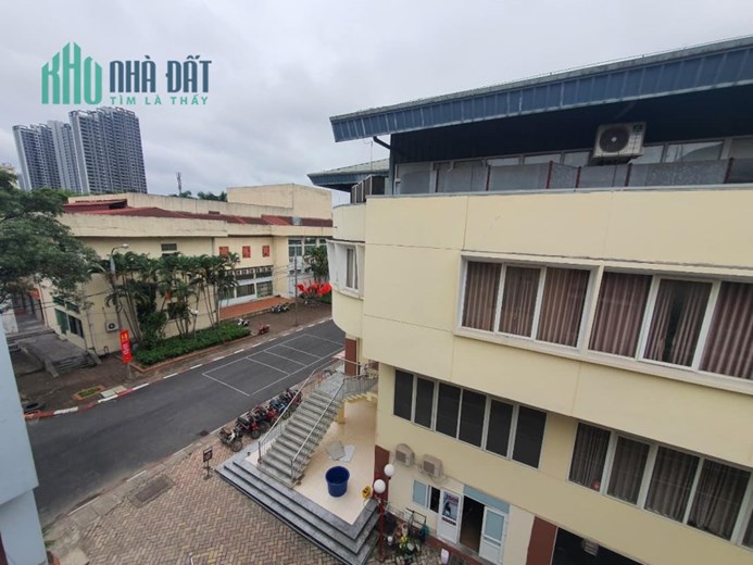 Bán nhà Trần Quý Kiên 38m x 4 tầng, mt: 3.5m