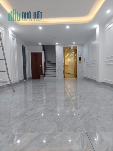 70m Xây 7 Tầng Thang Máy Lô Góc Mặt Tiền 16m. Chính Chủ Bán Gấp Nhà Phố Nguyễn Khang Cầu Giấy.