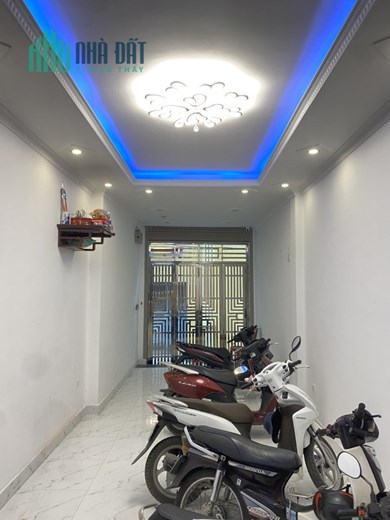 75m Xây 5 Tầng Dòng Tiền 650 Triệu 1 Năm. Giá 11,5 Tỷ. Chính Chủ Mót Bán Nhà Xuân Thủy Cầu Giấy.